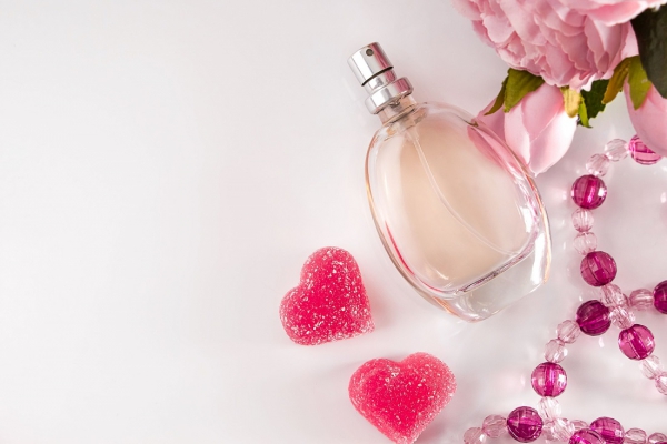 Dlaczego warto wyprbowa zamienniki perfum?