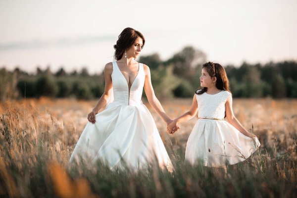 Jak modnie i wygodnie ubra dziecko na wesele?