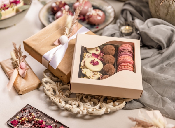 Jak zapakować słodkości dla gości weselnych?